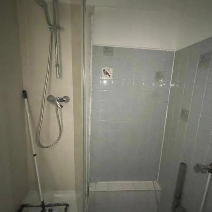 Travaux de rénovation en Île-de-France - Photo avant après rénovation salle de bain